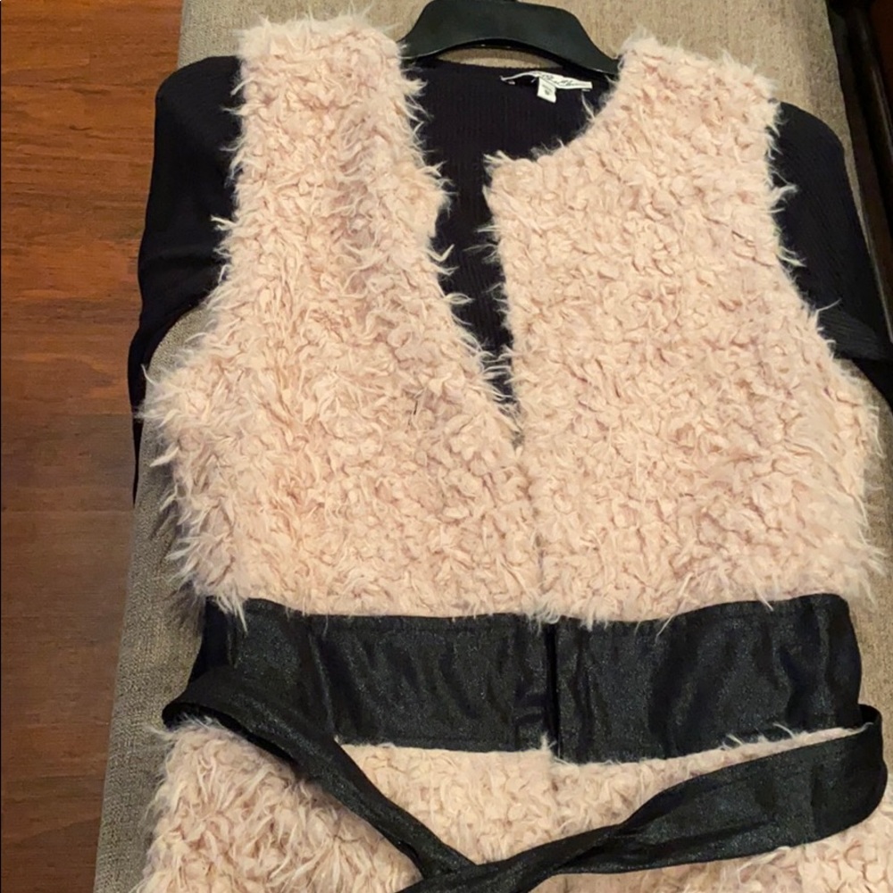 Double Zero Vest - image 1